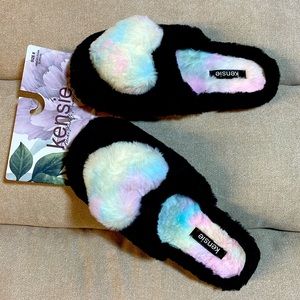 NWT black slippers rainbow Pom Pom 7,8,9,10,11 Kensie pastel heart faux fur new